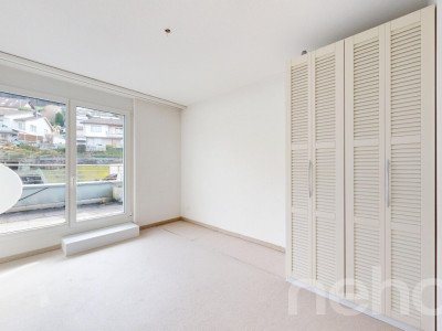 Helle Attikawohnung mit Dachterrasse, Cheminée & Charme image 5