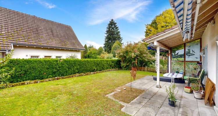 Freistehendes 5.5-Zimmer Einfamilienhaus in ruhiger Sackgasse image 11