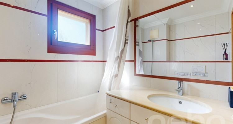 Villa familiale 4 chambres, 3 étages, nature et calme à Chancy image 7