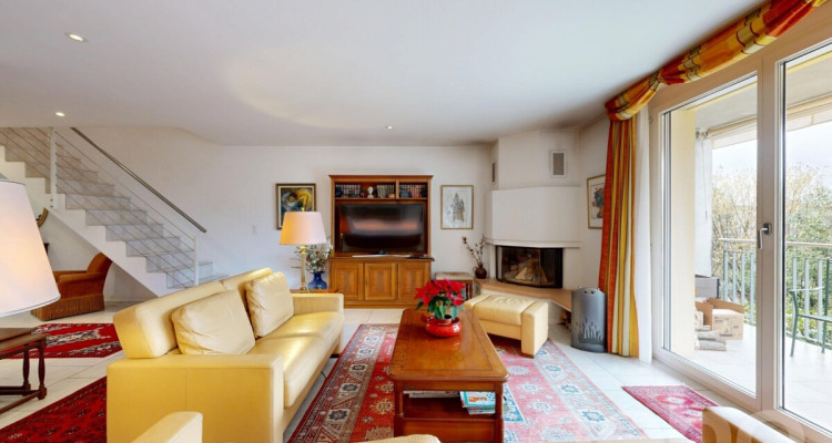 Superbe Duplex avec Rooftop au coeur de Fribourg! image 3