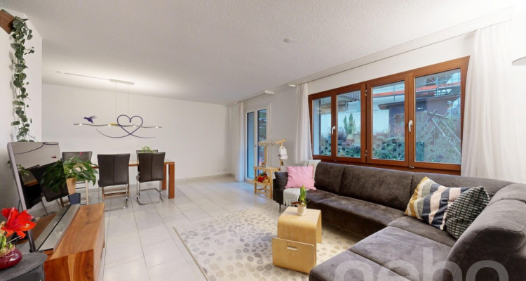 Modernisiertes DEFH mit PV-Anlage, Wärmepumpe und Pergola image 5