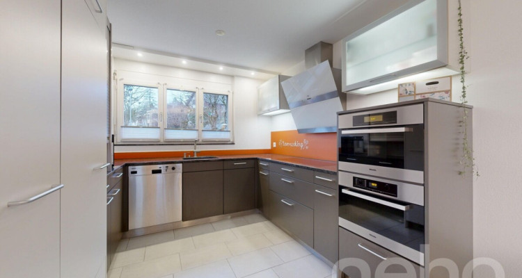 Modernisiertes DEFH mit PV-Anlage, Wärmepumpe und Pergola image 7