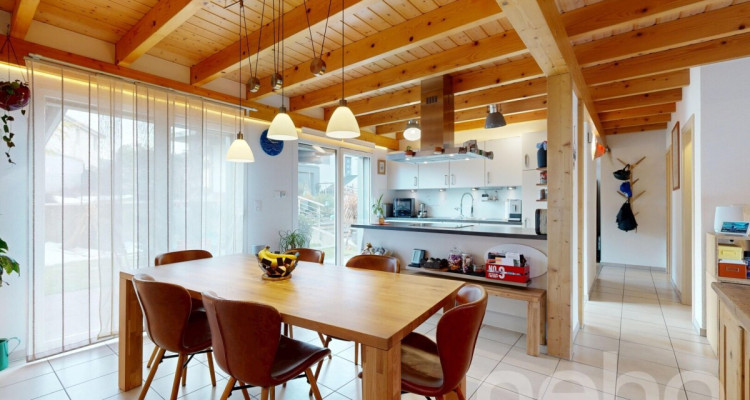 Maison mitoyenne de 150 m² ? 5.5 pièces avec garage et jardin image 4