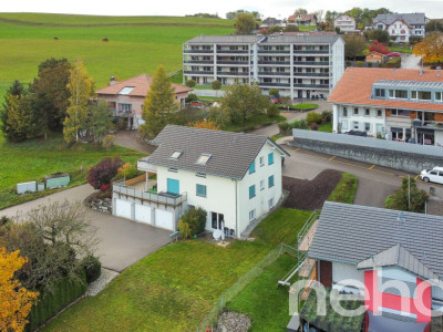 Immeuble de rendement contemporain composé de 3 appartements image 2