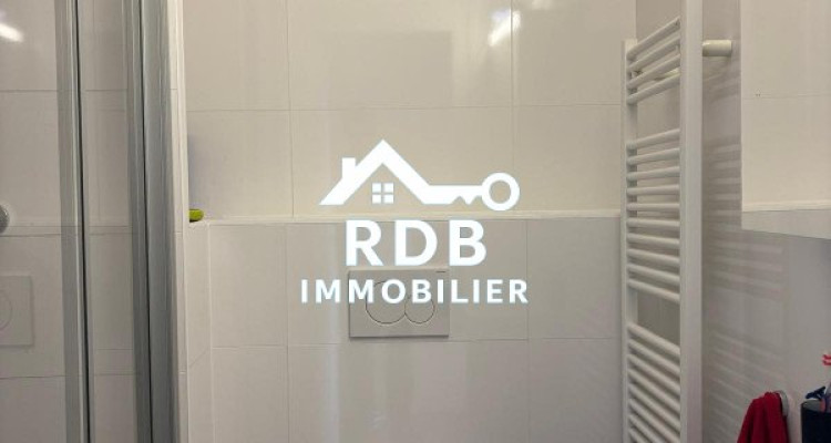 Appartement de 4,5 pièces au 6ème étage situé à Genève 1208 image 6