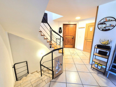 St-Triphon/Ollon : Belle villa mitoyenne contigüe de 4,5 pièces, terrasse-jardin image 4