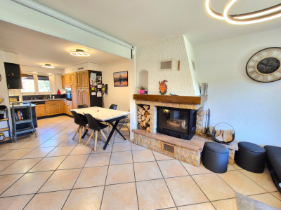 St-Triphon/Ollon : Belle villa mitoyenne contigüe de 4,5 pièces, terrasse-jardin image 6