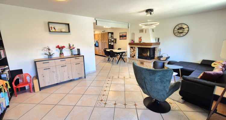 St-Triphon/Ollon : Belle villa mitoyenne de 4,5 pièces, avec terrasse-jardin  image 5