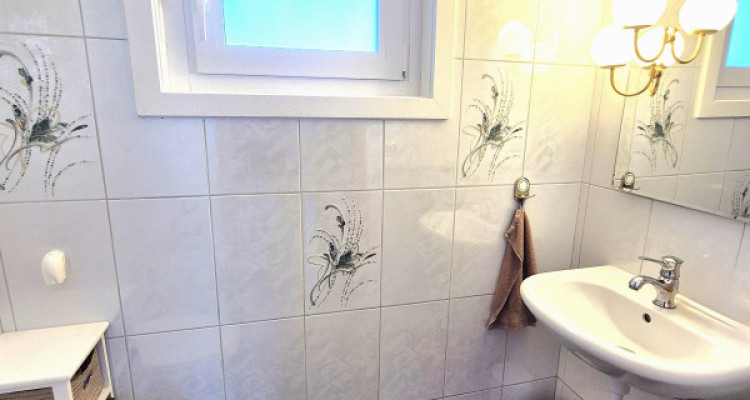 St-Triphon/Ollon : Belle villa mitoyenne contigüe de 4,5 pièces, terrasse-jardin image 12