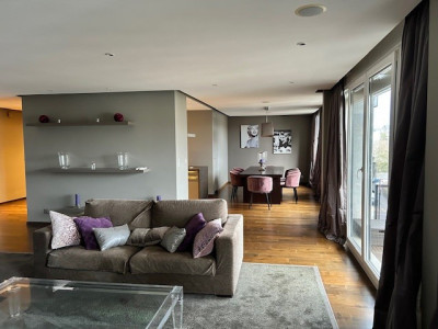 Appartement meublé 6 pièces Av. de la Roseraie 42 image 2