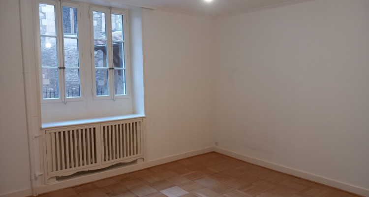 Studio à 2 pas de la Cathédrale  image 2