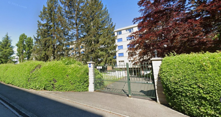 Au coeur dune jolie PPE verdoyante idéal pour une famille image 1