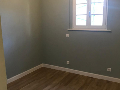 Appartement 5 pièces Duplex situé à Collex  image 5