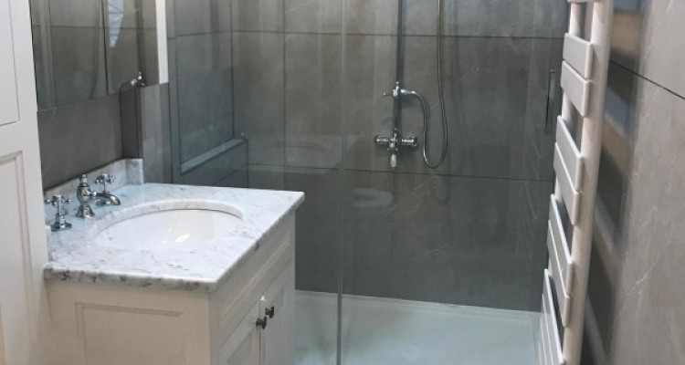 Appartement 5 pièces Duplex situé à Collex  image 3