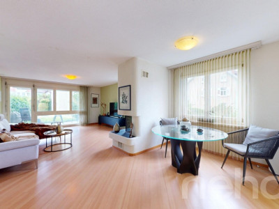 Wohngenuss mit Stil - 4.5-Zimmerwohnung mit Kamin, Terrasse & Loggia image 2