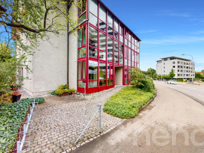 Wohngenuss mit Stil - 4.5-Zimmerwohnung mit Kamin, Terrasse & Loggia image 10