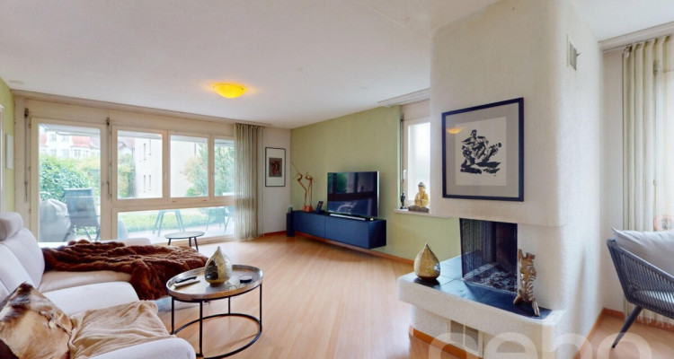 Wohngenuss mit Stil - 4.5-Zimmerwohnung mit Kamin, Terrasse & Loggia image 3