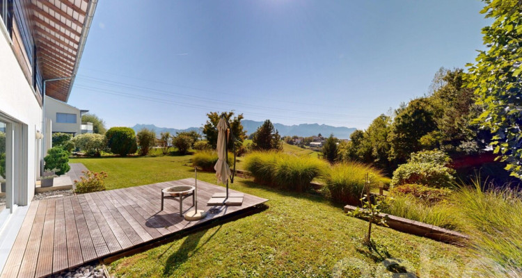 Charmante villa contemporaine dans un cadre bucolique préservé image 1