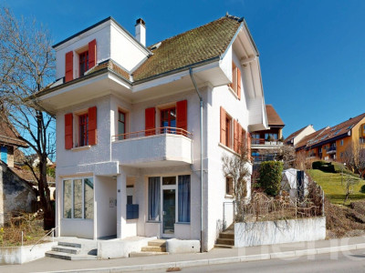 Maison villageoise rénovée de 6 pièces avec jardin au c?ur de Belmont image 1