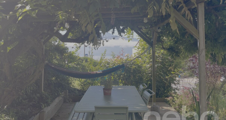 Maison villageoise rénovée de 6 pièces avec jardin au c?ur de Belmont image 10