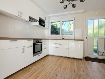 Maison jumelée entièrement rénovée en 2025 Jardin plein sud & volumes généreux image 6