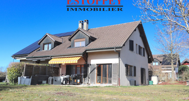 Villa mitoyenne de 5.5 pièces image 1