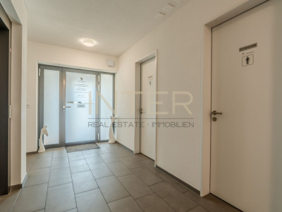 Praxisräume im Zentrum von Baar (ZG) - 3 Behandlungsräume mit Lavabo image 10