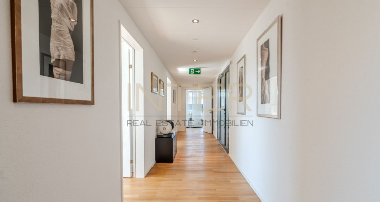 Praxisräume im Zentrum von Baar (ZG) - 3 Behandlungsräume mit Lavabo image 9