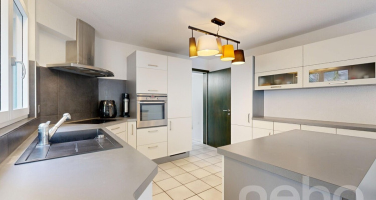 Einzigartiges Wohnen im idyllischen Jura image 4