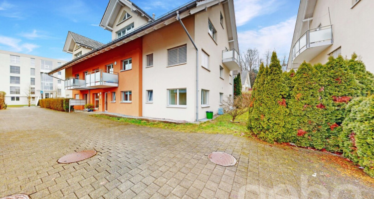 Moderne 4.5-Zimmer Gartenwohnung in Egg bei Zürich image 2