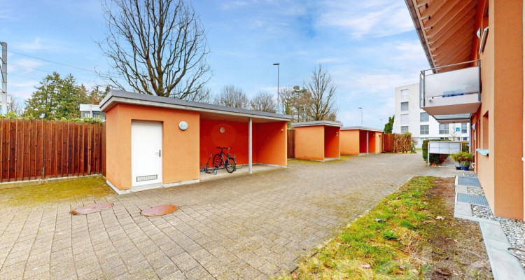 Moderne 4.5-Zimmer Gartenwohnung in Egg bei Zürich image 3