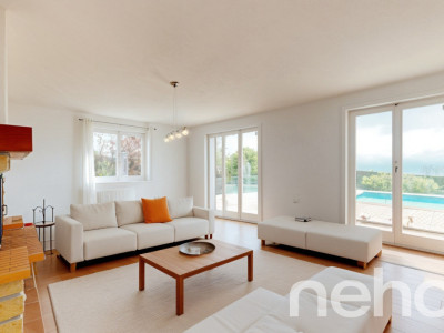 Somptueuse propriété avec vue imprenable sur lac et montagnes image 1