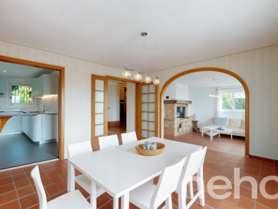 Somptueuse propriété avec vue imprenable sur lac et montagnes image 4