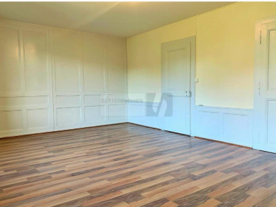 Appartement duplex 6p dans une jolie maison, 2200fr à Moudon image 8