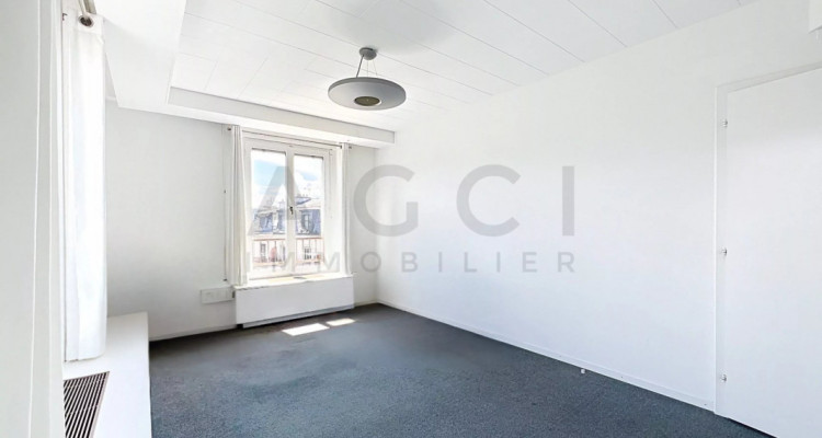 Bureau à louer de  97 m²  CHF 5900.-/mois + TVA image 8