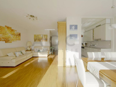 Appartement spacieux et traversant lumineux avec balcons image 2