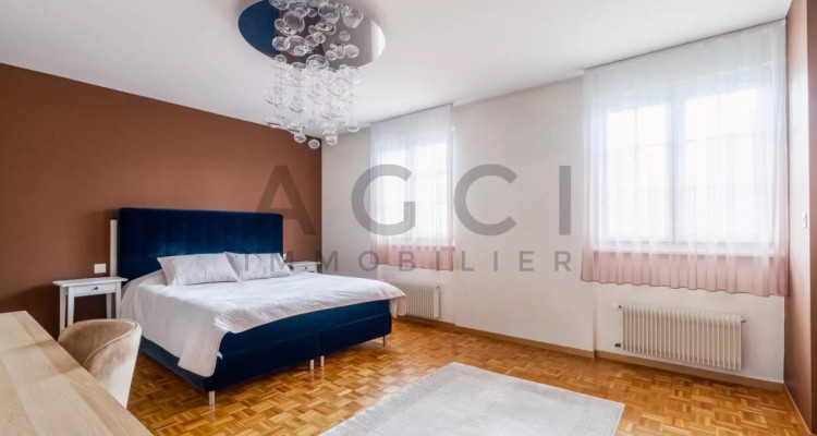 Élégance et Confort : Spacieuse Villa Familiale à Vernier image 7