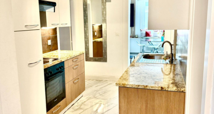 Location courte/longue durée: appartement à Montreux 4,5 pièces rénové, meublé  image 5