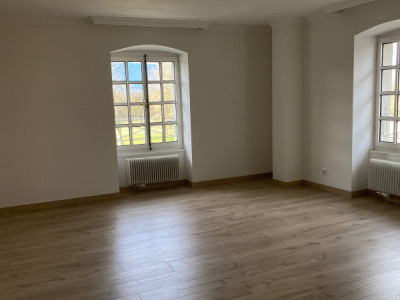 Appartement 5 pièces situé à Cartigny image 2