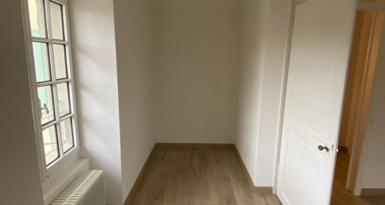 Appartement 5 pièces situé à Cartigny image 5