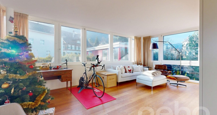 Grosszügige, lichtdurchflutete 4.5-Zimmer-Wohnung in Adliswil image 3