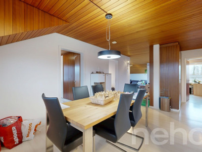 Grosszügige 5.5-Zimmer-Dachwohnung mit Weitsicht an ruhiger Lage image 3