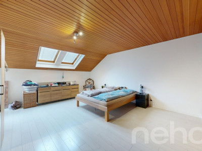 Grosszügige 5.5-Zimmer-Dachwohnung mit Weitsicht an ruhiger Lage image 5