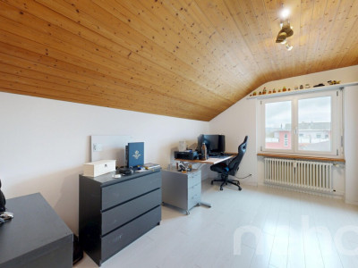 Grosszügige 5.5-Zimmer-Dachwohnung mit Weitsicht an ruhiger Lage image 7