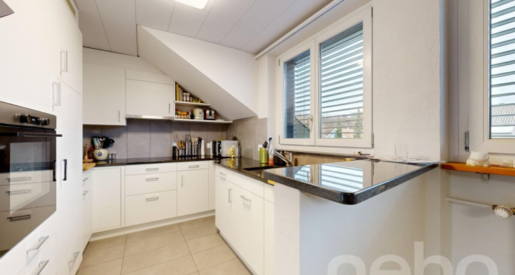 Grosszügige 5.5-Zimmer-Dachwohnung mit Weitsicht an ruhiger Lage image 4