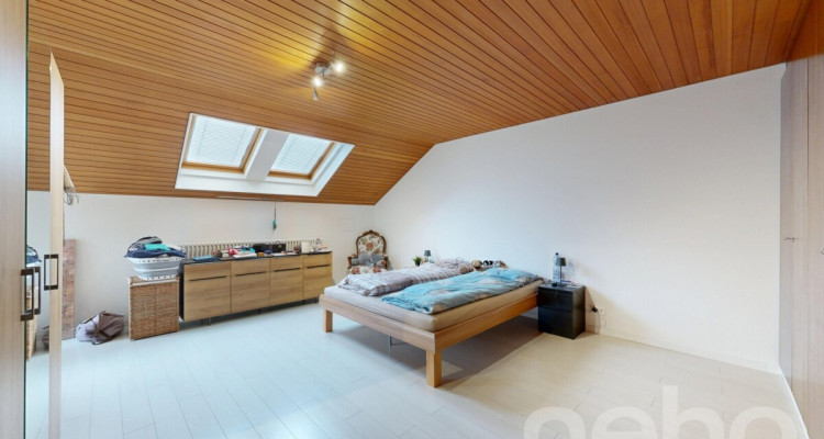 Grosszügige 5.5-Zimmer-Dachwohnung mit Weitsicht an ruhiger Lage image 5