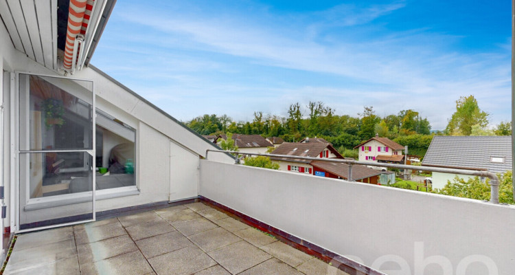 Grosszügige 5.5-Zimmer-Dachwohnung mit Weitsicht an ruhiger Lage image 11