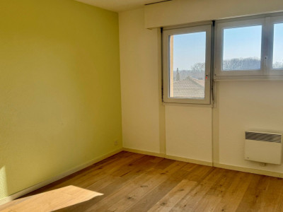 Emplacement idéal au centre ville  image 6