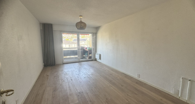 Emplacement idéal au centre ville  image 5