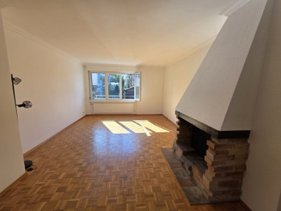 COLLONGE-BELLERIVE – APPARTEMENT TRAVERSANT DE 4 PIÈCES AVEC CHEMINÉE  image 2